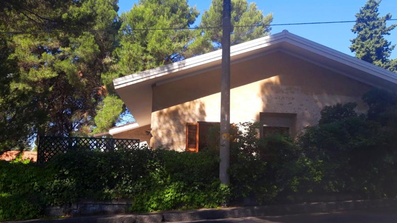 B&B Etnea Centoundici Nicolosi Exterior photo